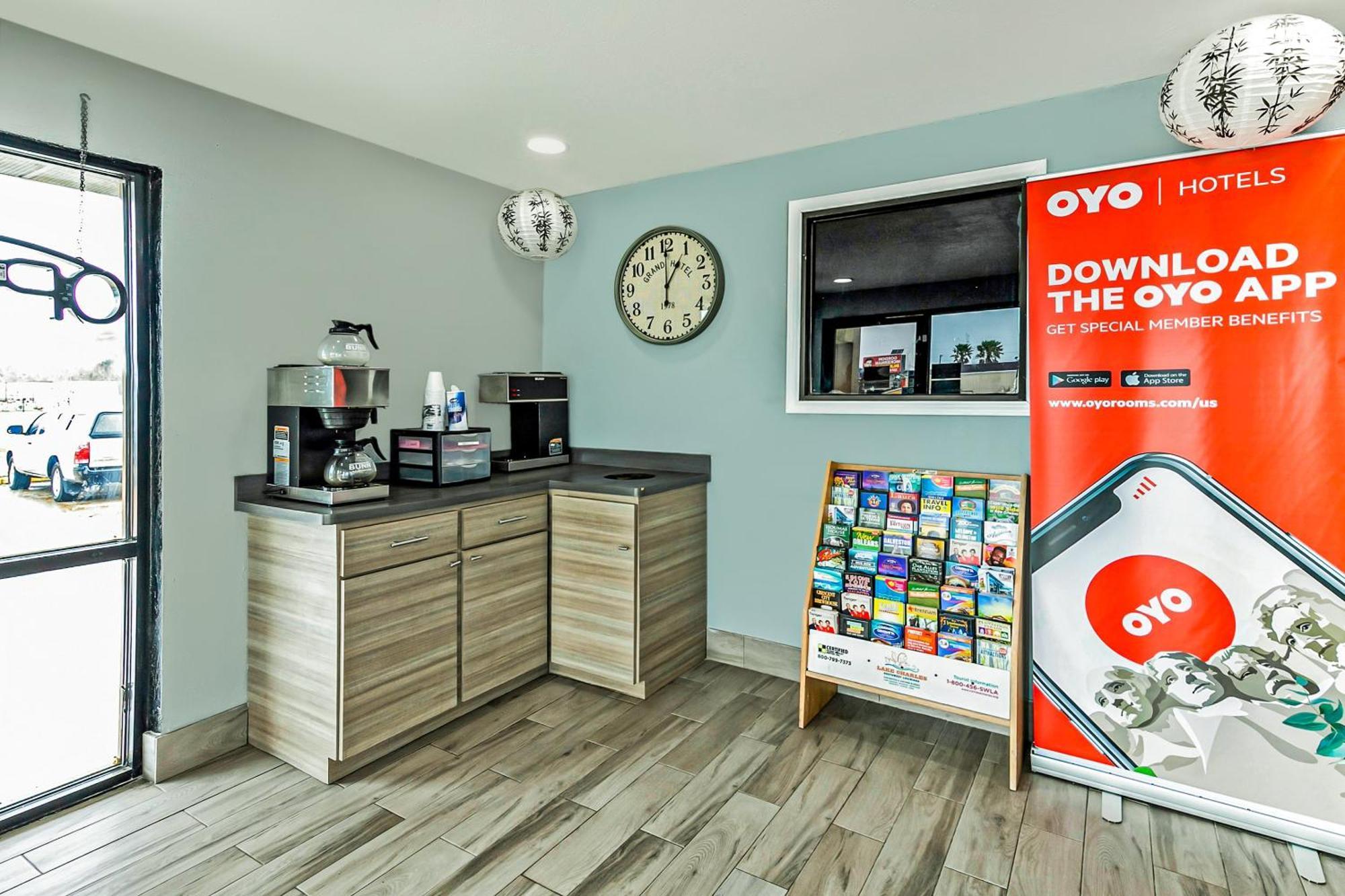 Oyo Hotel Lake Charles Hwy 10 Екстериор снимка